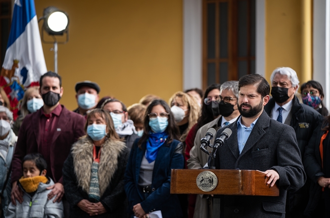 Presidente Boric presenta nuevas medidas económicas para ir en ayuda de las familias chilenas