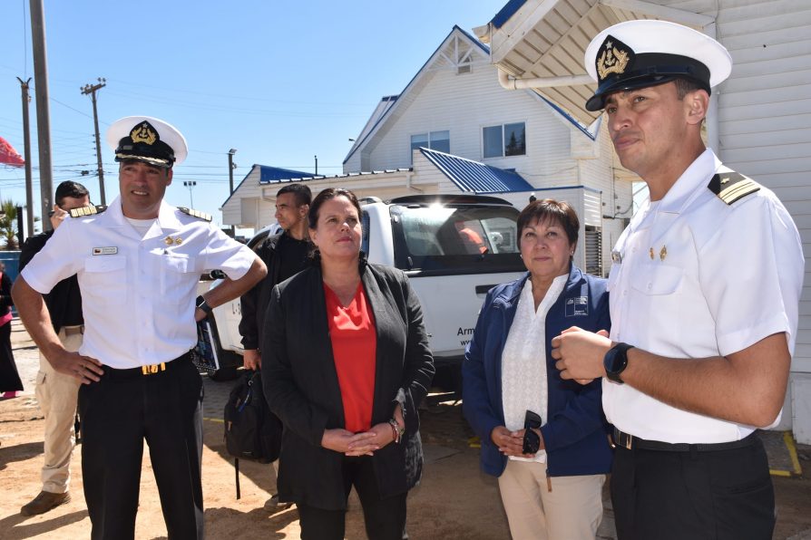 Ministra de Defensa visitó Pichilemu