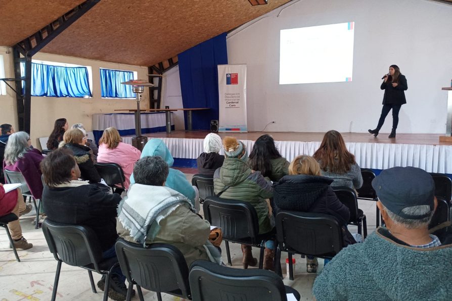 Dirigentes Sociales de Litueche recibieron capacitación sobre el FONDES