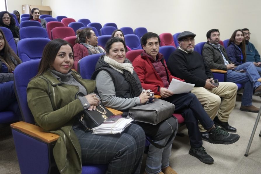 Diálogo sobre Sistema Nacional de Cuidados se realizó en la comuna de La Estrella