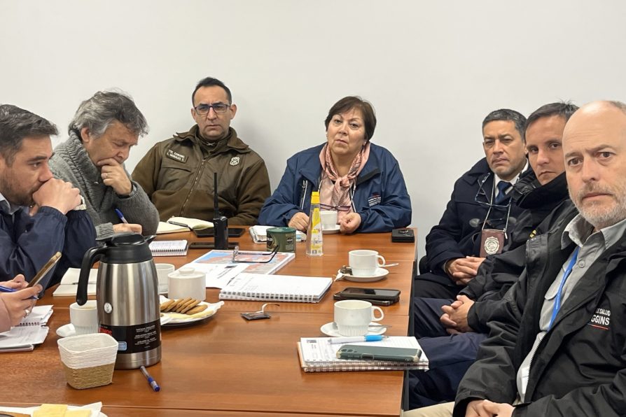 Delegación Presidencial de Cardenal Caro coordina acciones preventivas en nuevo COGRID Provincial.