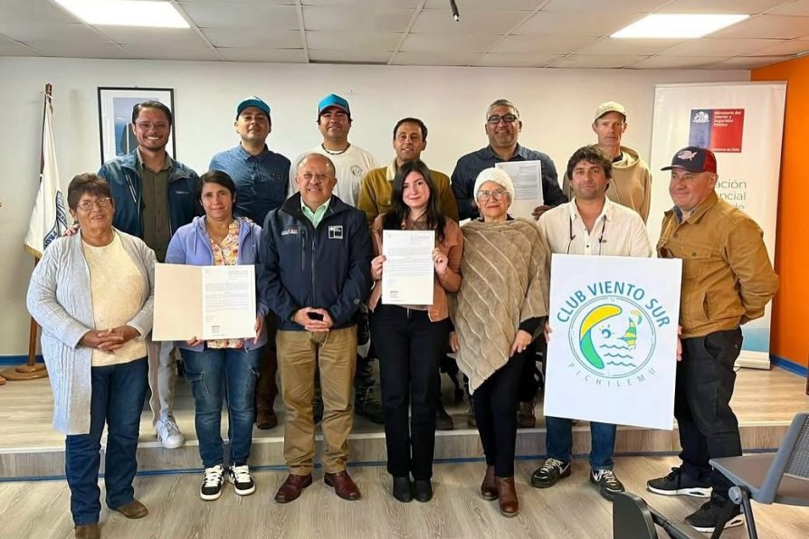 Organizaciones sociales de Cardenal Caro reciben concesiones de uso gratuito para fortalecer su labor comunitaria.